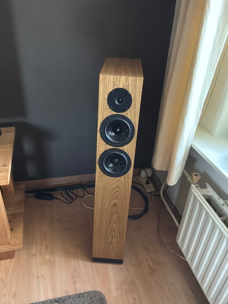 Pylon Audio Diamond 25 Mk2, Vloerstaande luidspreker, Zo goed als nieuw, Basreflex, Ophalen