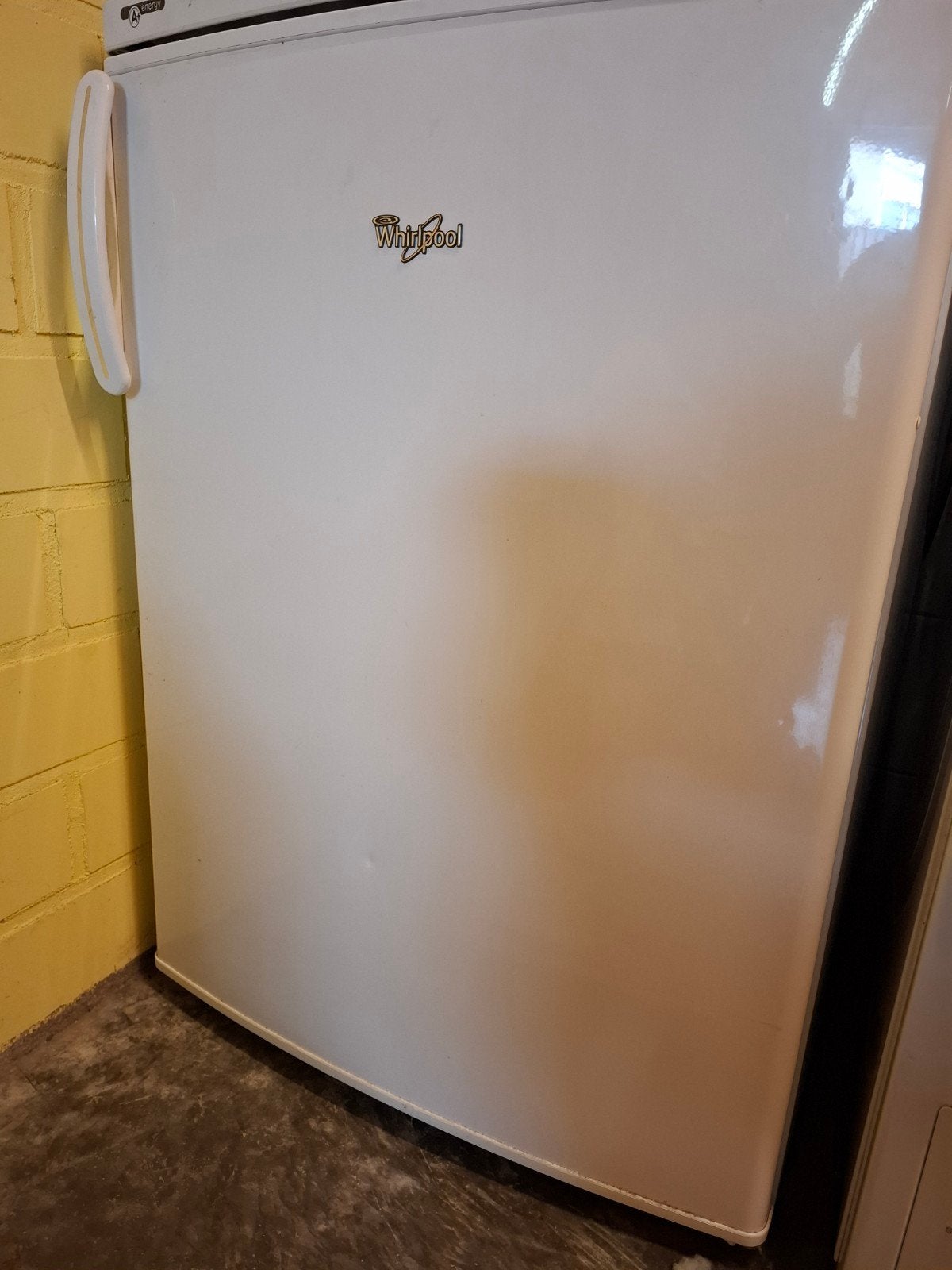 Whirlpool Diepvries - Lades beschadigd, werkt perfect, 100 tot 150 liter, Energieklasse A of zuiniger, 45 tot 60 cm, Ophalen