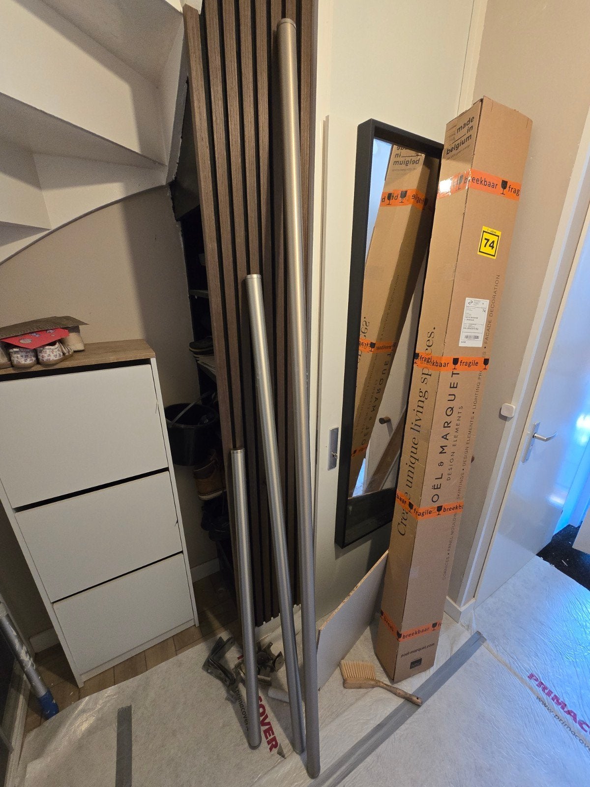 3 Aluminium trapleuningen (RVS look) met muurbeugels, Ophalen of Verzenden, Gebruikt, Trap, 2 tot 4 meter