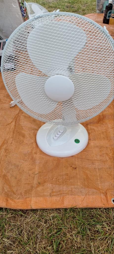 Witte tafelventilator - 3 snelheden, Ophalen, Gebruikt