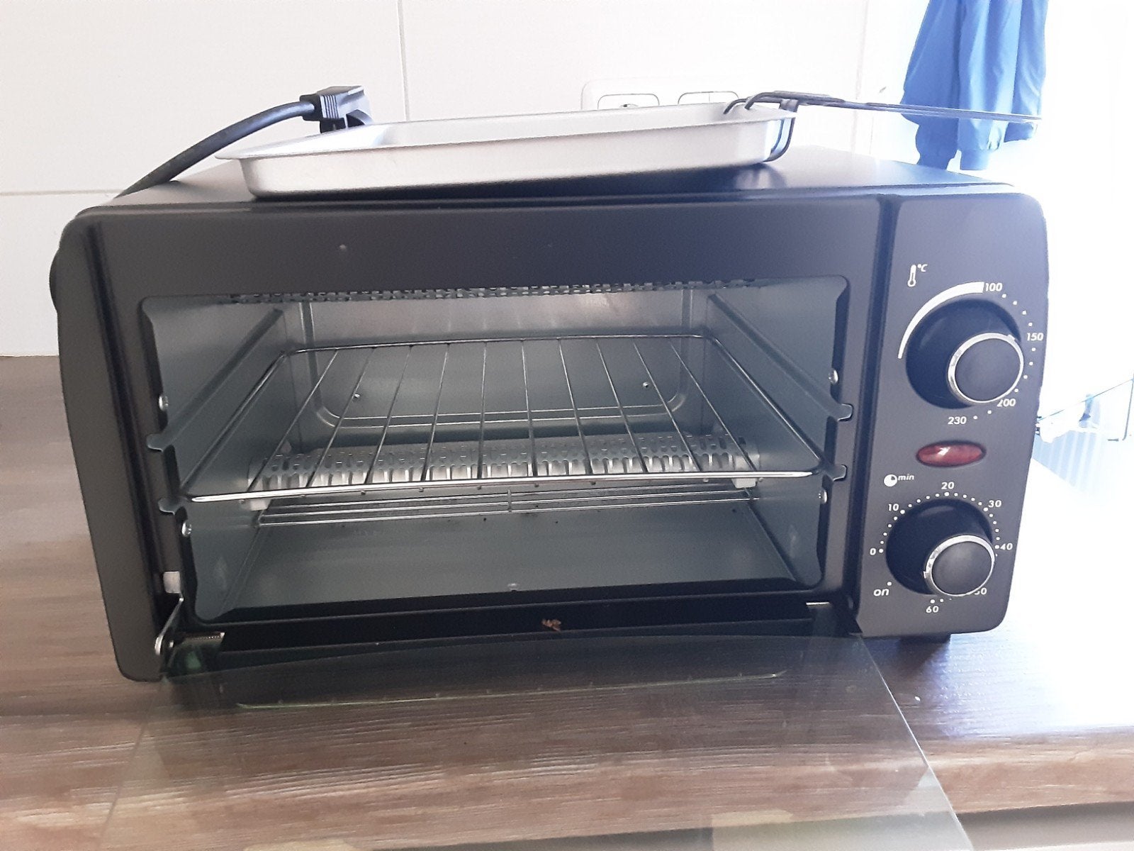 Tristar Heteluchtoven 800W - Zo goed als nieuw, Witgoed en Apparatuur, Hete lucht, Ophalen of Verzenden, Vrijstaand, Tristar