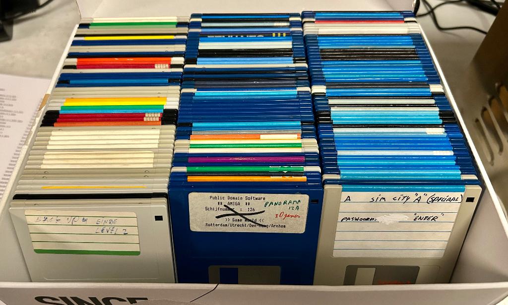 Floppies 150 stuks Amiga/Atari, Computers en Software, Ophalen of Verzenden