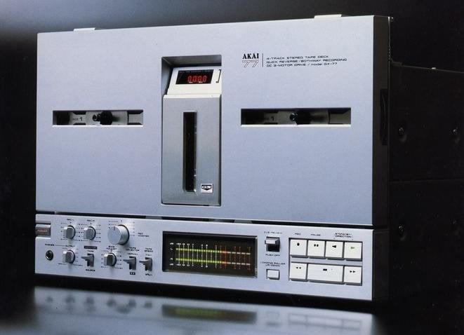 GEZOCHT Akai GX-777 Bandrecorder GEZOCHT !, Audio, Tv en Foto, Bandrecorders, Ophalen, Bandrecorder, Met stofkap