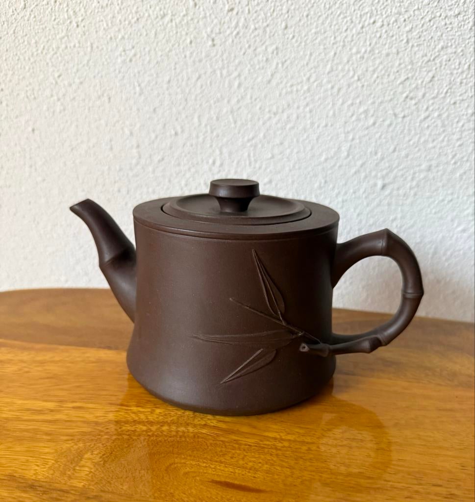 Vintage Yixing theepot met bamboe decoratie, Verzenden