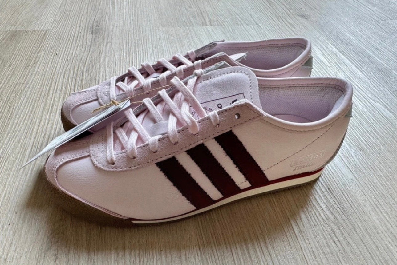 Adidas Italia 70s sneakers - Nieuw met prijskaartje, Kleding | Dames, Schoenen, Ophalen of Verzenden, Nieuw, Roze, Sneakers of Gympen