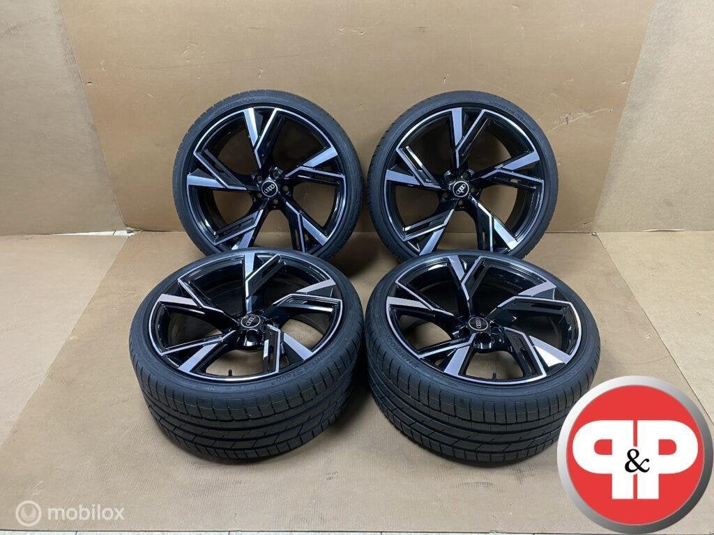 22 Inch Audi RS6 4K Set Velgen Met NieuwBanden 4K0601025T, Auto-onderdelen