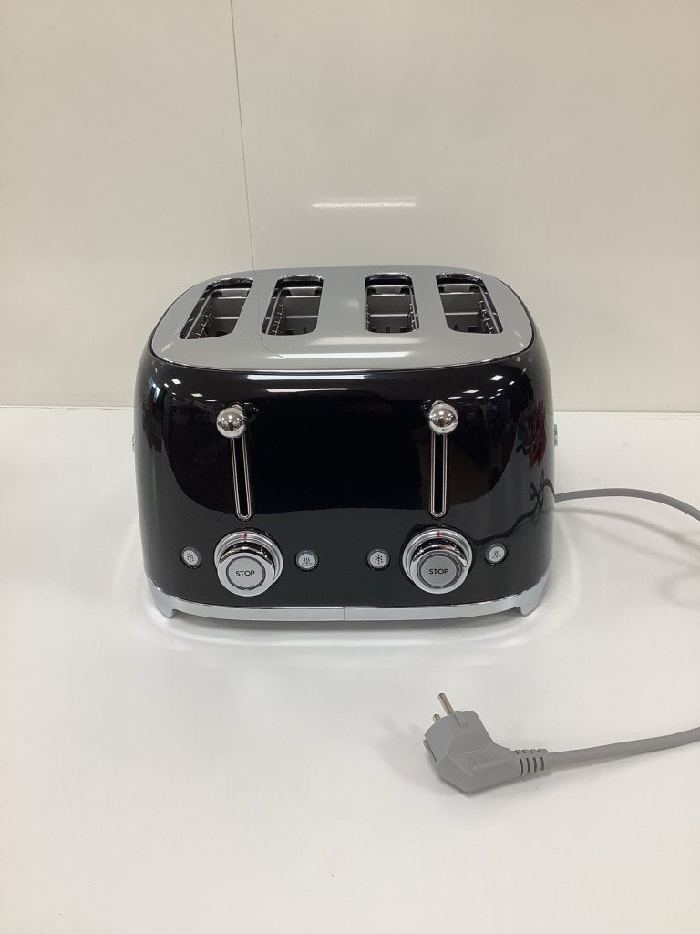 SMEG TSF03 broodrooster zwart – ongebruikt, doos beschadigd, Info@mystore.nl, Nieuw, Verzenden, Mystore Outlet