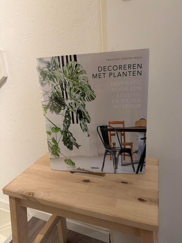 Decoreren met planten boek, Ophalen of Verzenden, Zo goed als nieuw, Kamerplanten