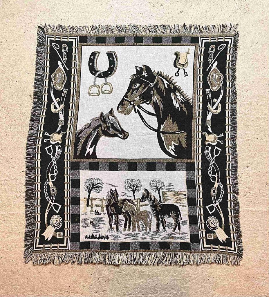 Foulard plaid woonkleedje paarden 126/108, Wit, Djt@dejuistetoon.eu, Ophalen of Verzenden, Zo goed als nieuw
