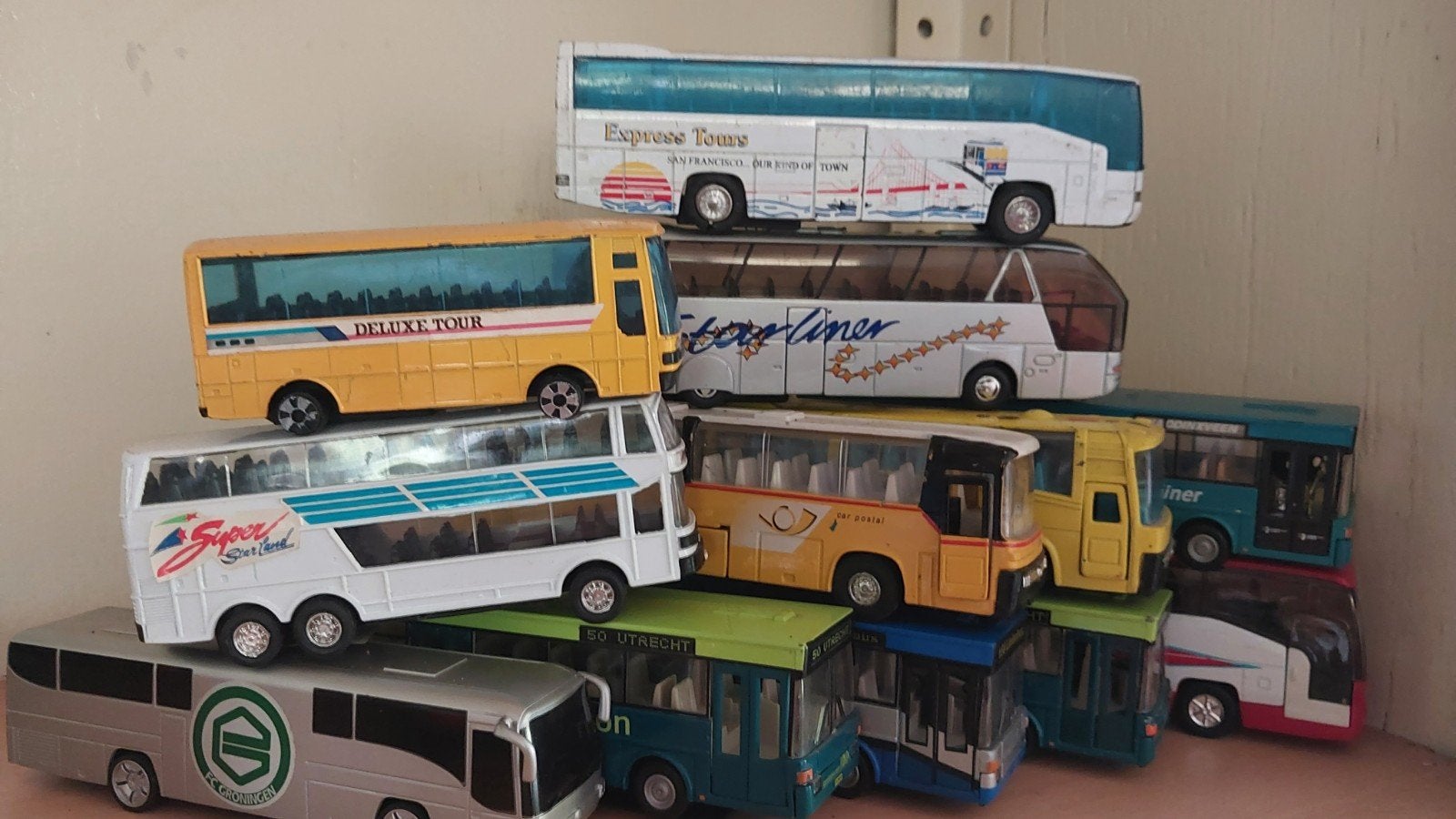 partij 36 autobussen, Ophalen of Verzenden, Nieuw, Bus of Vrachtwagen, Overige merken