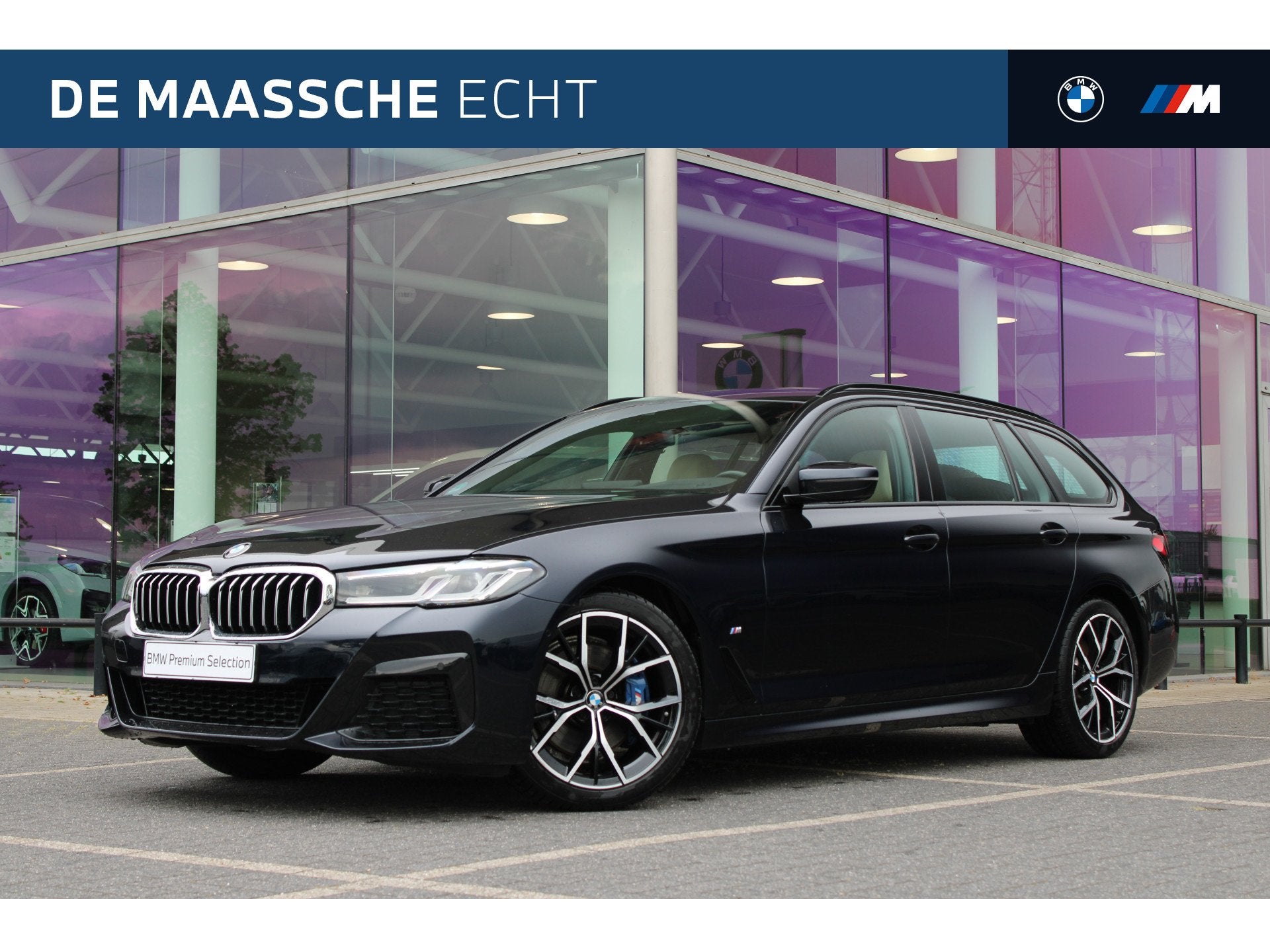 BMW 5 Serie Touring 530i High Executive M Sport Automaat / P, 1998 cc, Achterwielaandrijving, Gebruikt, 4 cilinders