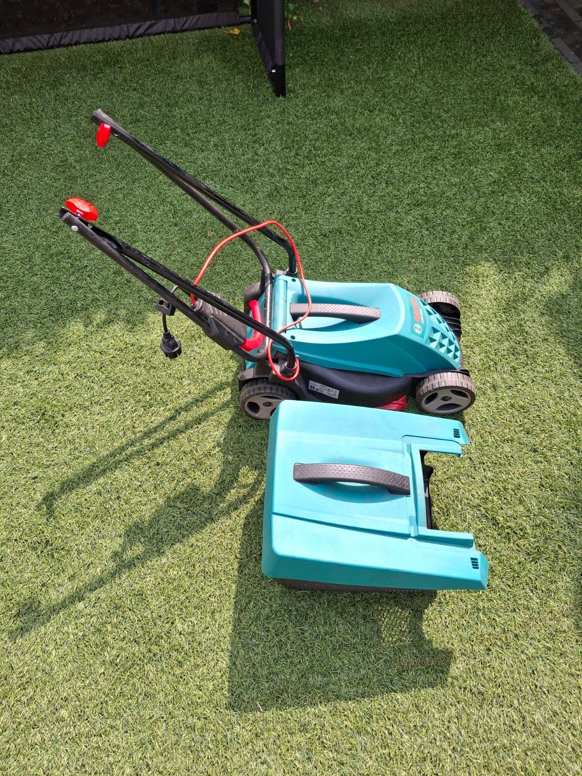 Bosch ARM 3200 elektrische grasmaaier, Tuin en Terras, Grasmaaiers, Cirkelmaaier, Elektrische grasmaaier, Ophalen of Verzenden