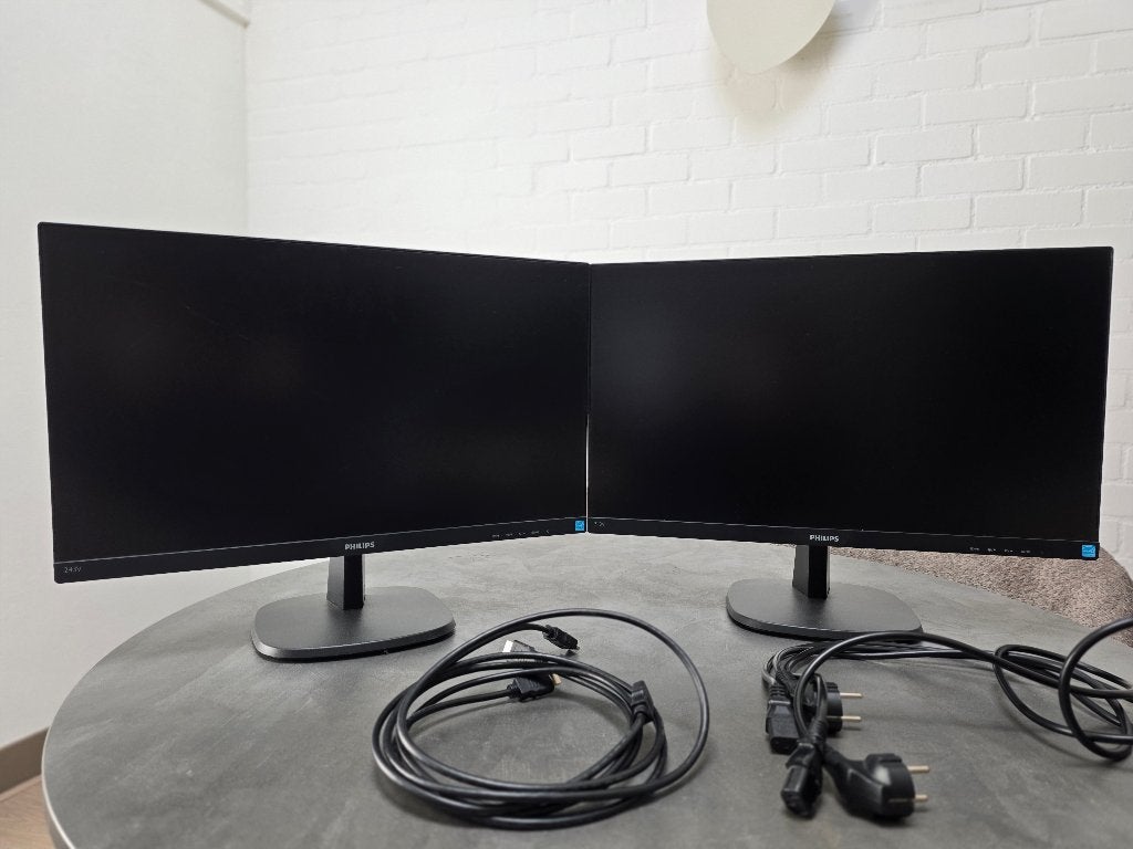 2x Philips (Zo goed als nieuw) (24 inch, IPS, 1080p, 60hz ), Computers en Software, Monitoren, IPS, Kantelbaar, Phillips., Full HD