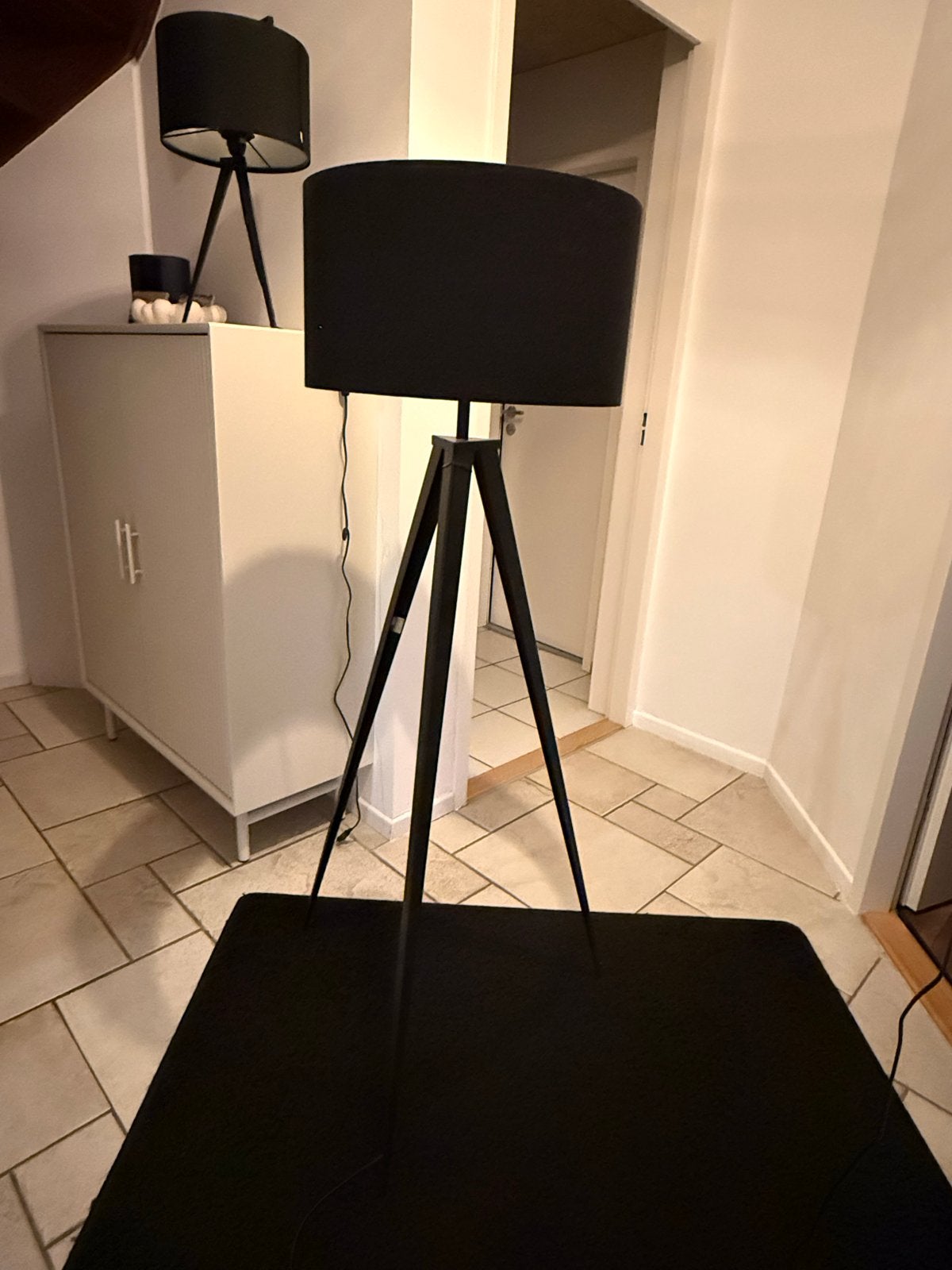 Zuiver Staande Lamp Zwart - 140 cm Hoog, Huis en Inrichting, Gebruikt, 100 tot 150 cm, Metaal, E27 (groot)