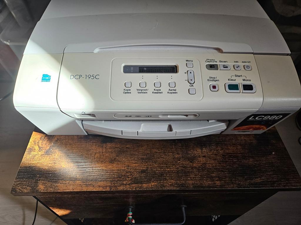 Gratis Brother DCP-195C All-in-one printer, Ophalen