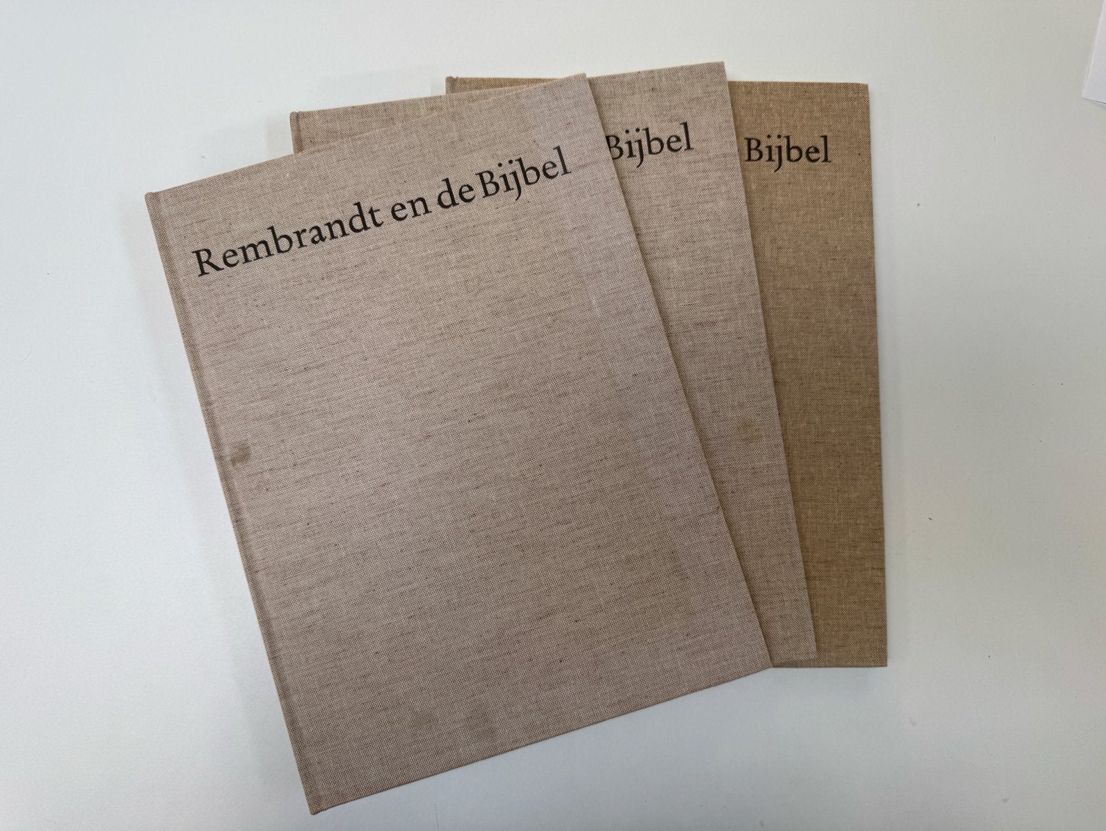 Rembrandt en de Bijbel - Oude Testament (3 delen), Ophalen, Zo goed als nieuw, Christendom | Protestants