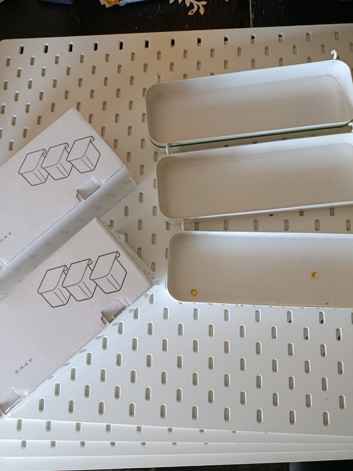 ikea skadis 4 ophangborden  met 5 Accessoires, Ophalen, Overige thema's, Pons of Mal