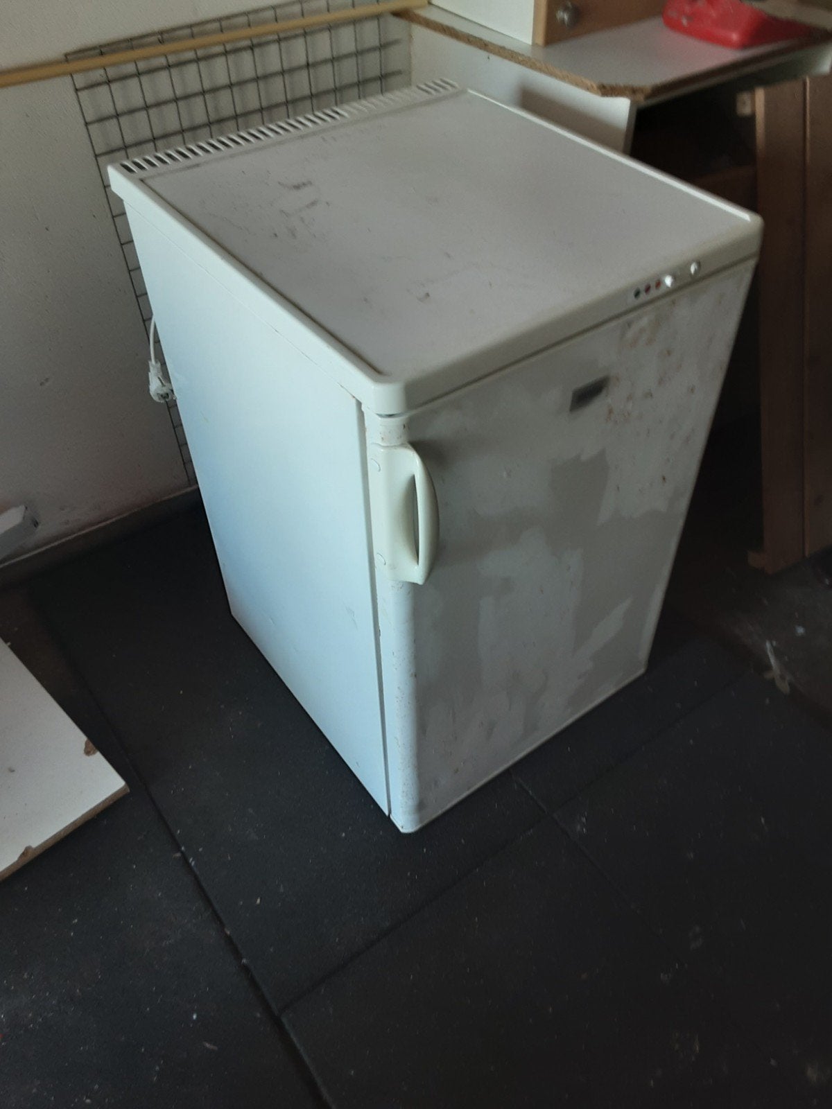 zanussi tafelmodel vriezer, Gebruikt, Minder dan 85 cm, Minder dan 60 cm, Vrijstaand