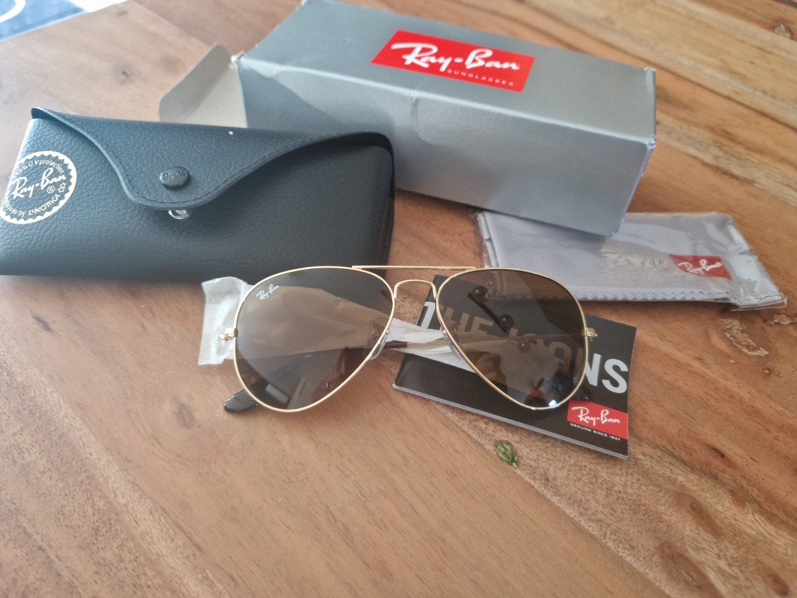 Nieuwe Ray-Ban RB3202-55 Aviator zonnebril met koker, Zonnebril, Overige kleuren, Nieuw, Ophalen of Verzenden