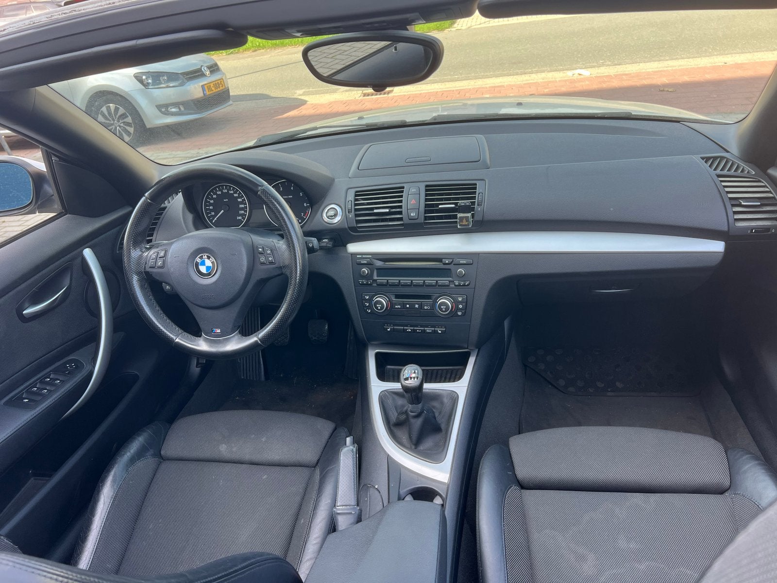Foto 5 van BMW 1-Serie 2.0 118I Cabrio 2009 Wit