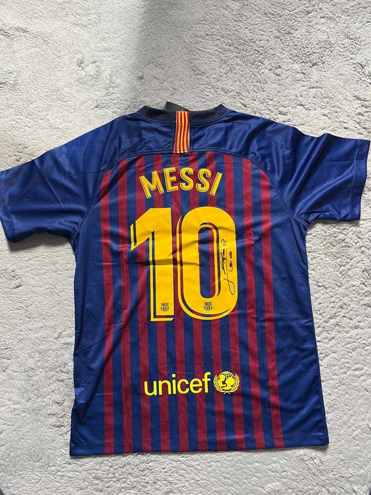 Gesigneerd Lionel Messi Voetbalshirt, Sport en Fitness, Voetbal, Ophalen of Verzenden, Zo goed als nieuw, Shirt