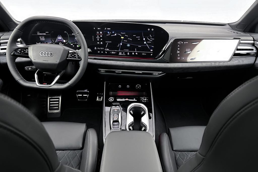 Audi A6 Avant e-Hybrid Quattro S-line | Panoramadak | Trekha, Auto's, Audi, Automaat, 4 cilinders, Leder en Stof, Zwart