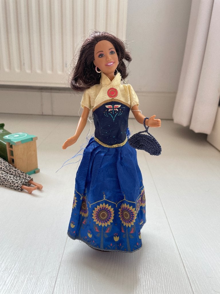 Barbie pop Mattel 2001, Ophalen of Verzenden, Gebruikt, Pop
