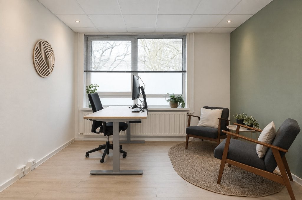 Praktijk-/kantoorruimte huren - vanaf €210 pm (+-€48,50 pd), 12 m², Huur, Kantoorruimte