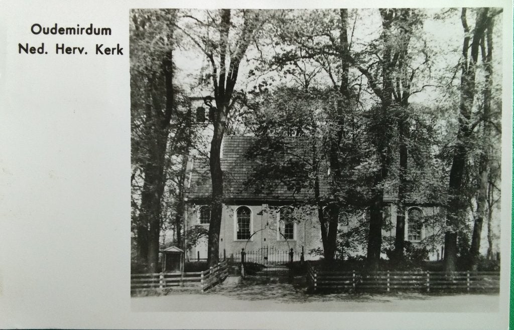 Oudemirdum, Ned. Herv. Kerk. 1949. Klf, Verzamelen, Ansichtkaarten | Nederland, Verzenden, 1940 tot 1960, Gelopen, Friesland