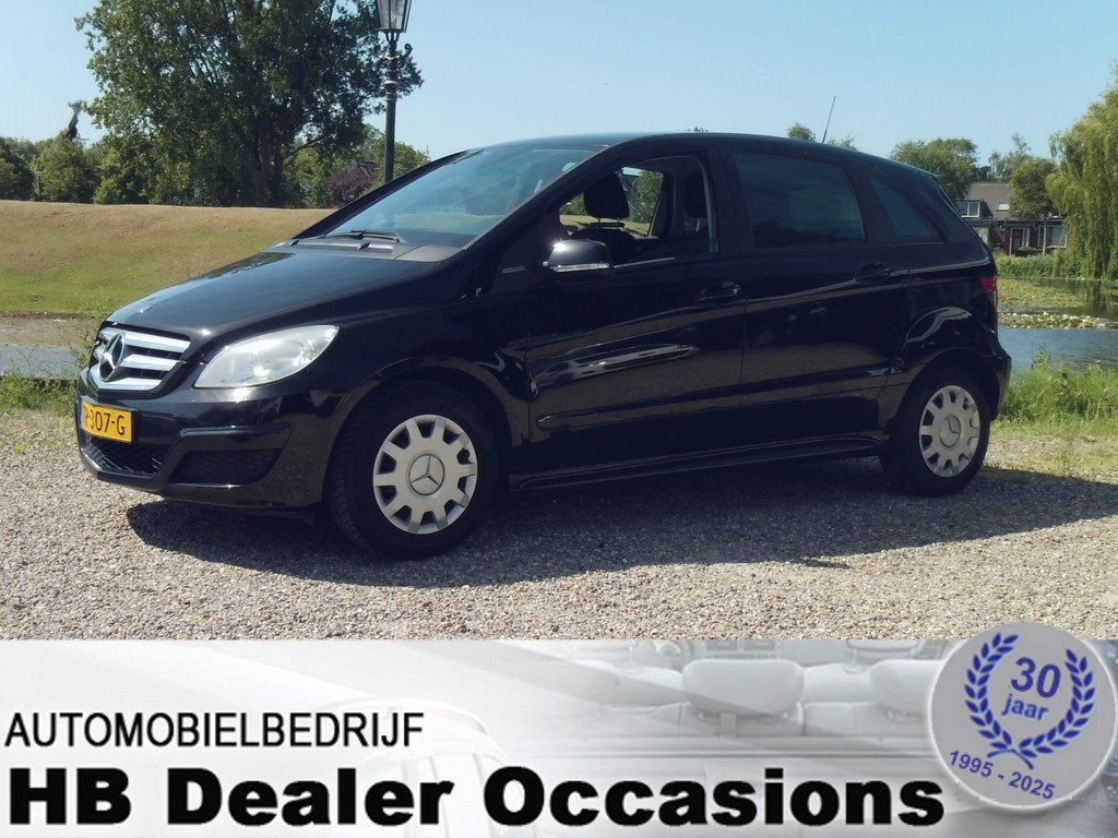 Mercedes-Benz B-Klasse 180 BlueEFFICIENCY - Airco - Navigati, Voorwielaandrijving, Euro 5, Stof, Gebruikt