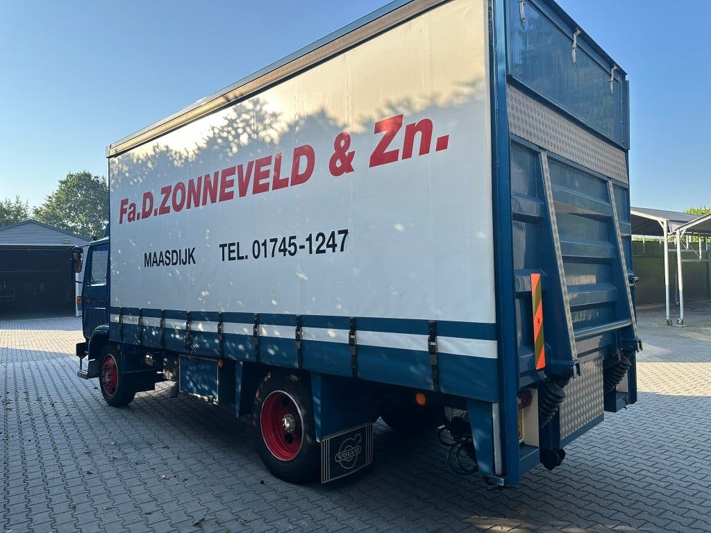 VRACHTWAGEN - Volvo FL612 VOLL.GERESTAUREERD - NIEUWSTAAT!!, foto 3