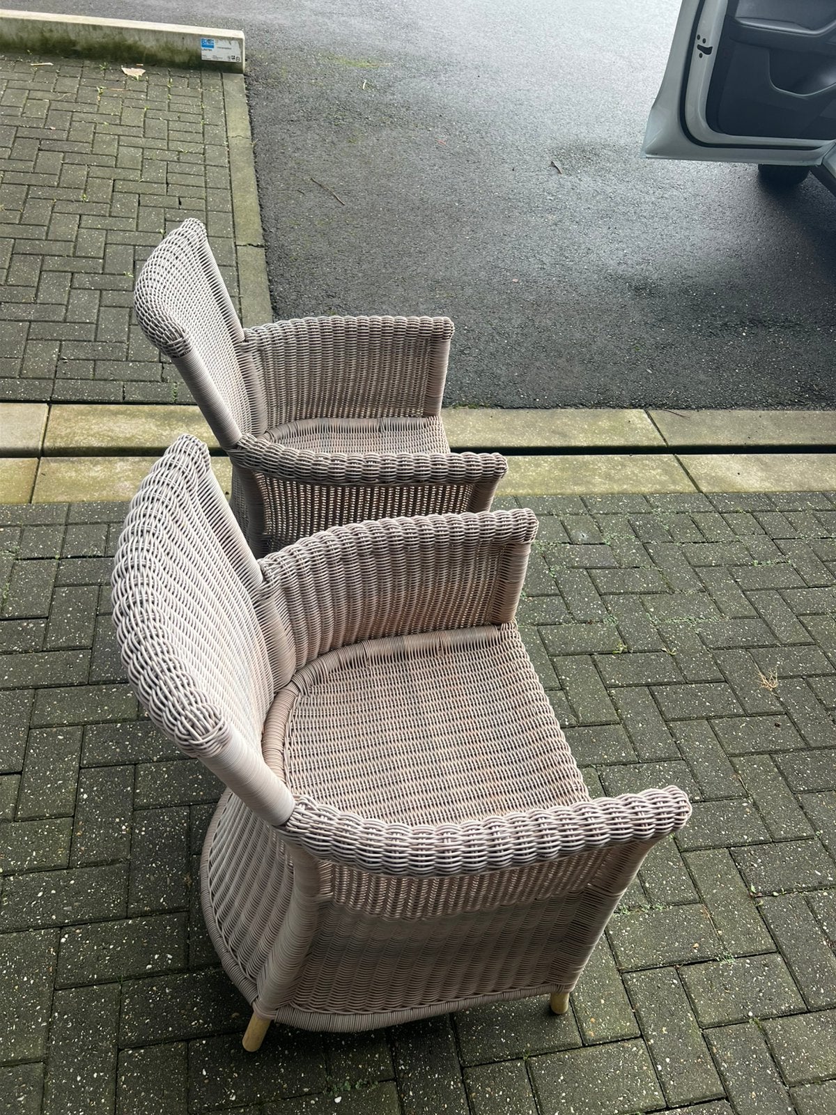 4 Kunststof rieten stoelen voor in de tuin, Tuin en Terras, Ophalen, Gebruikt, Kunststof