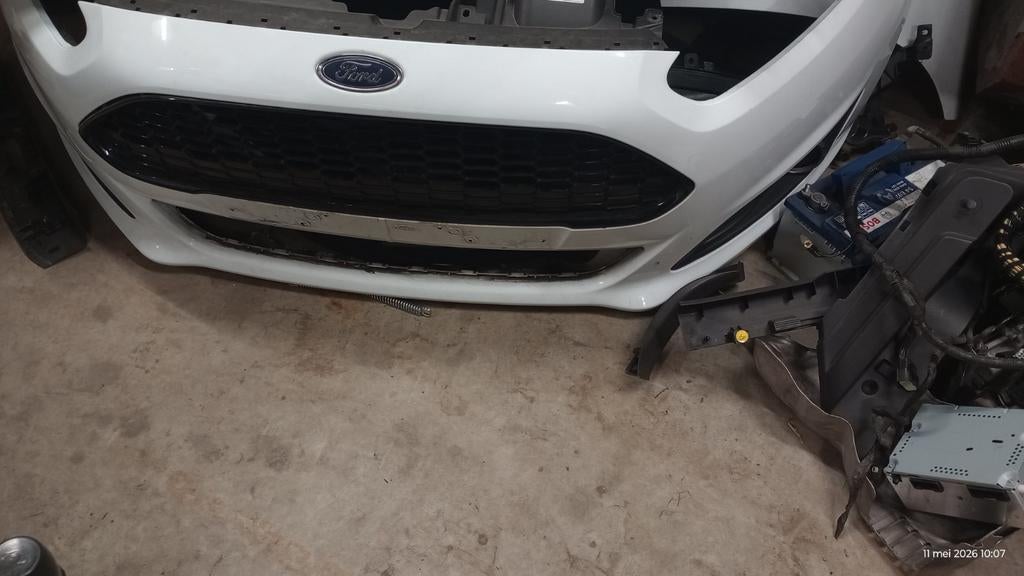 Voorbumper Ford Fiesta, Auto-onderdelen, Ophalen, Nieuw, Ford