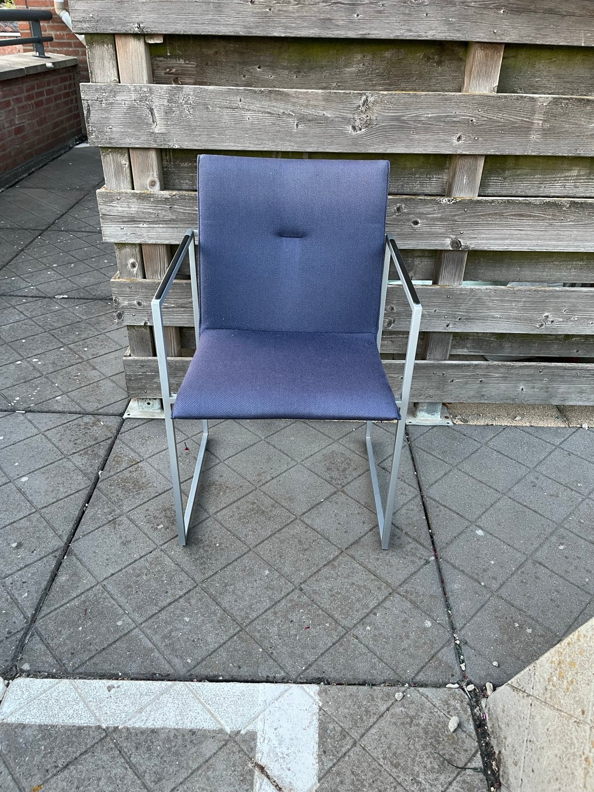 Vier Arco design eetkamerstoelen - Zo goed als nieuw, Ophalen, Blauw, Zo goed als nieuw, Vier