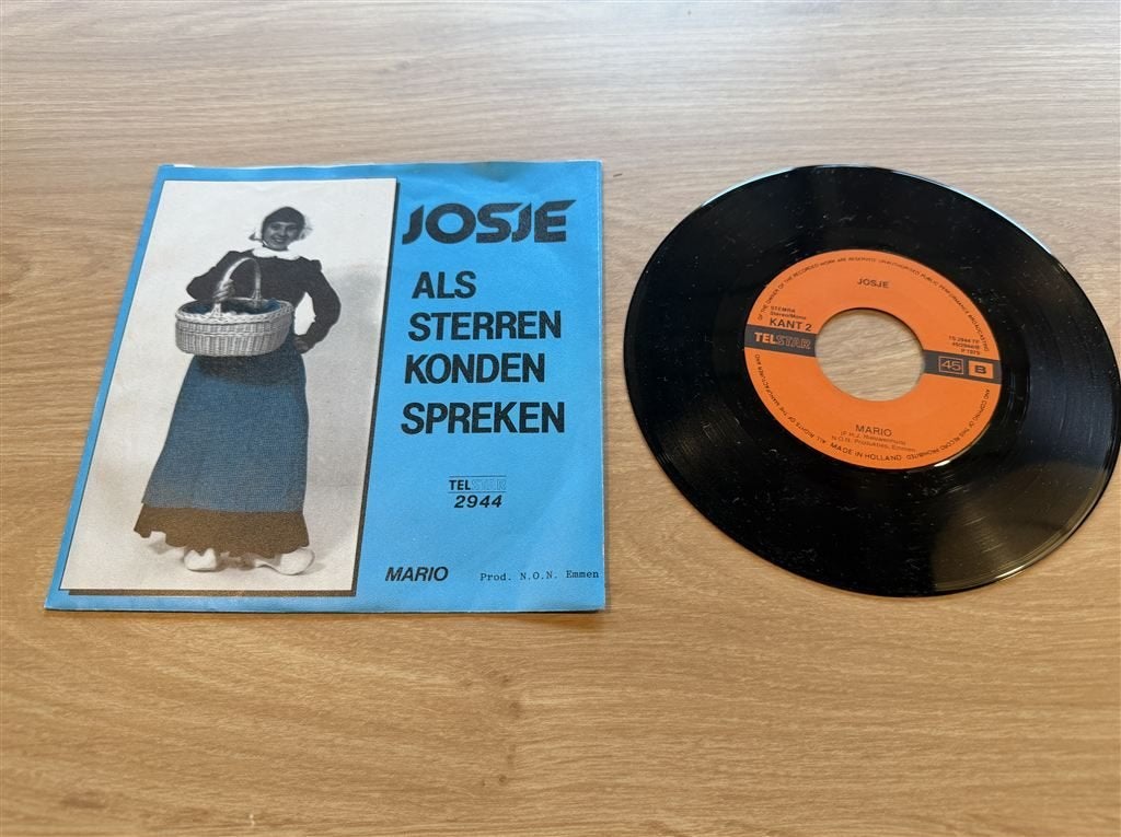 Josje - Als sterren konden spreken, Ophalen of Verzenden, Zo goed als nieuw, Nederlandstalig