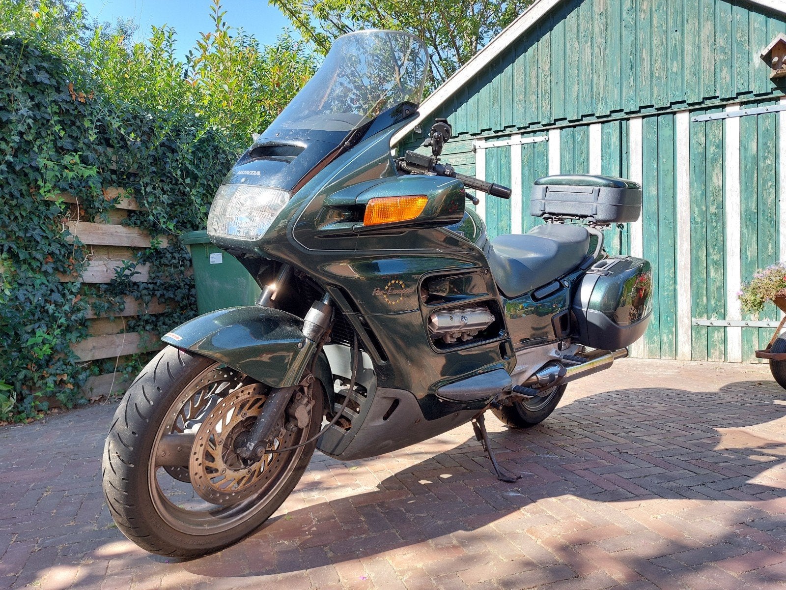 Honda Pan European ST1100 uit 1994 - 2e eigenaar, Motoren, Motoren | Honda, Cardan-aandrijving, Occasion, 4 cilinders, Motorrijbewijs A