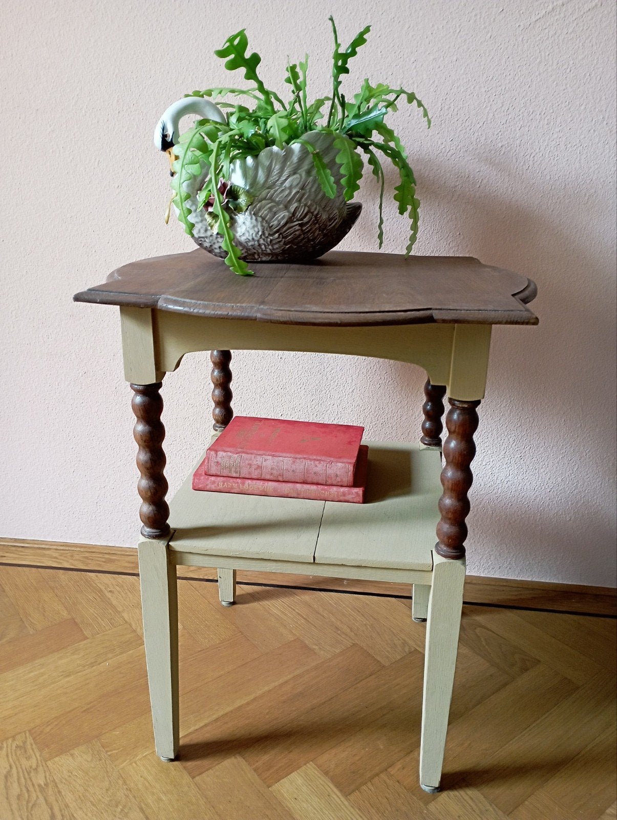 klassiek eiken hout bijzettafel, plantentafel, leestafel, Ophalen, Gebruikt, Klassiek, 55 tot 75 cm
