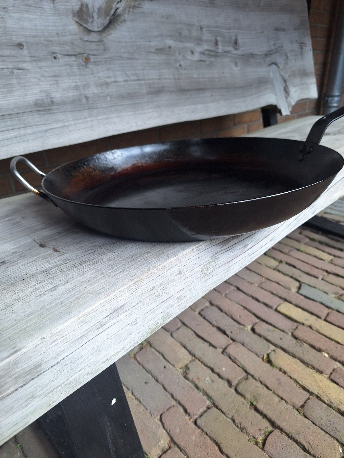Grote vispan de buyer, Ophalen, Overige materialen