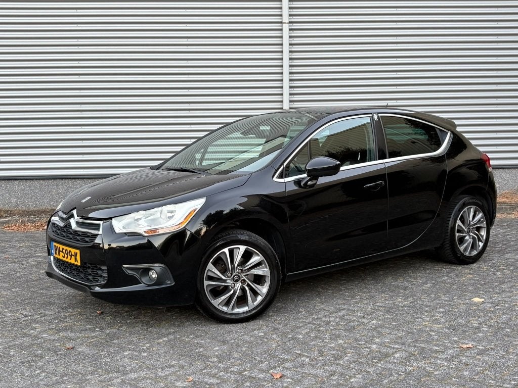 Citroën DS4 1.6 VTi So Chic Massage Trekhaak Leder Stoelvw, 1450 kg, Euro 5, Gebruikt, Zwart