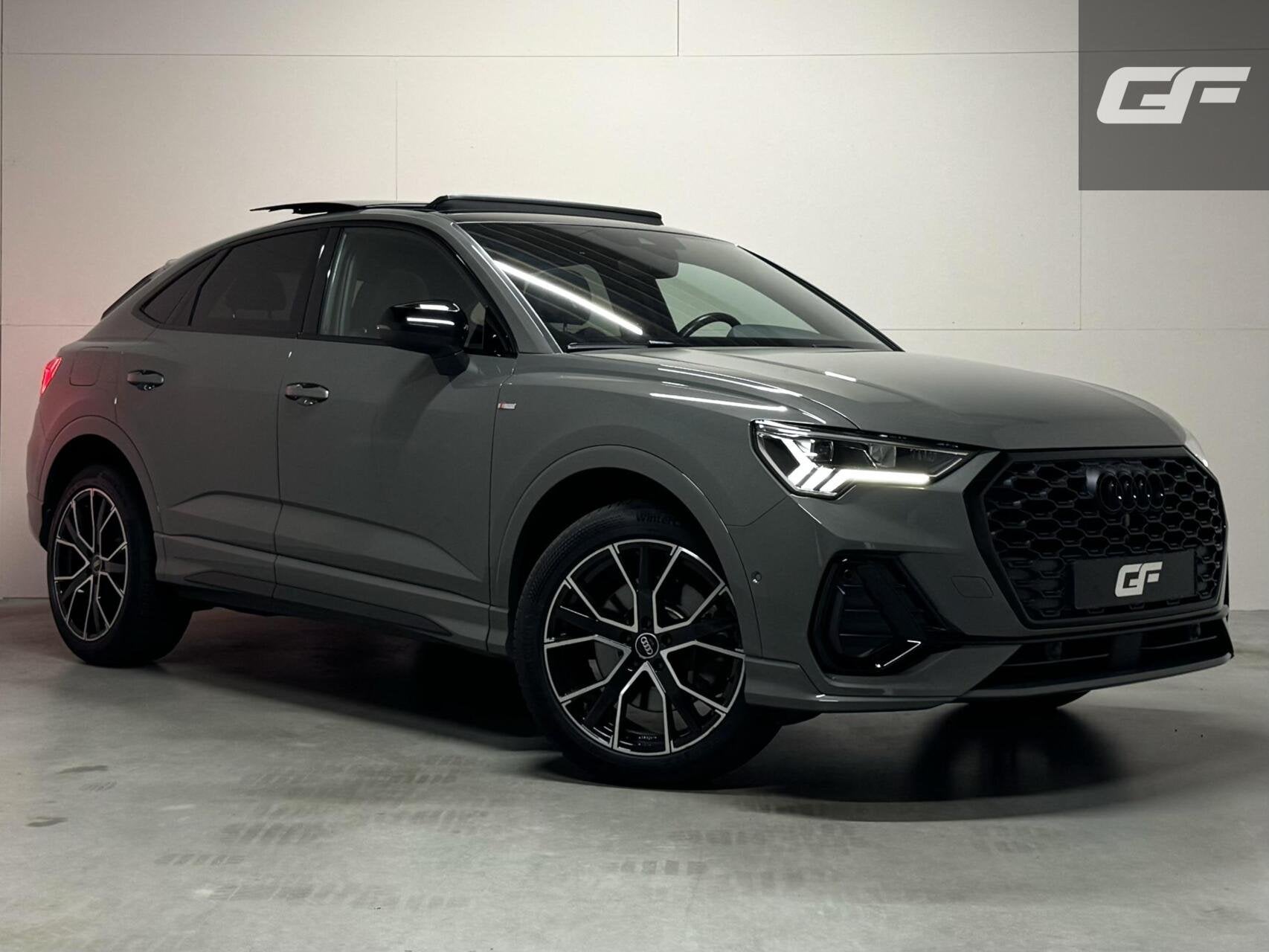 Audi Q3 Sportback 45 TFSIe S-line Pano Leer Carplay NAP, Auto's, Gebruikt, Met garantie (alle), Hybride Elektrisch/Benzine, Automatische klimaatregeling