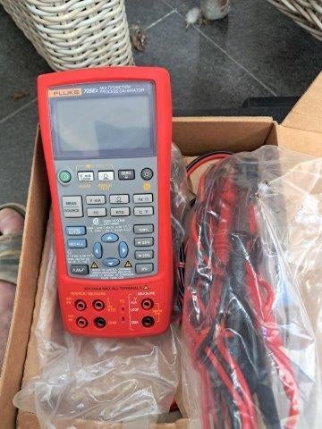 fluke multimeter 725 EX, Doe-het-zelf en Verbouw, Meetapparatuur, Ophalen of Verzenden, Nieuw, Multimeter