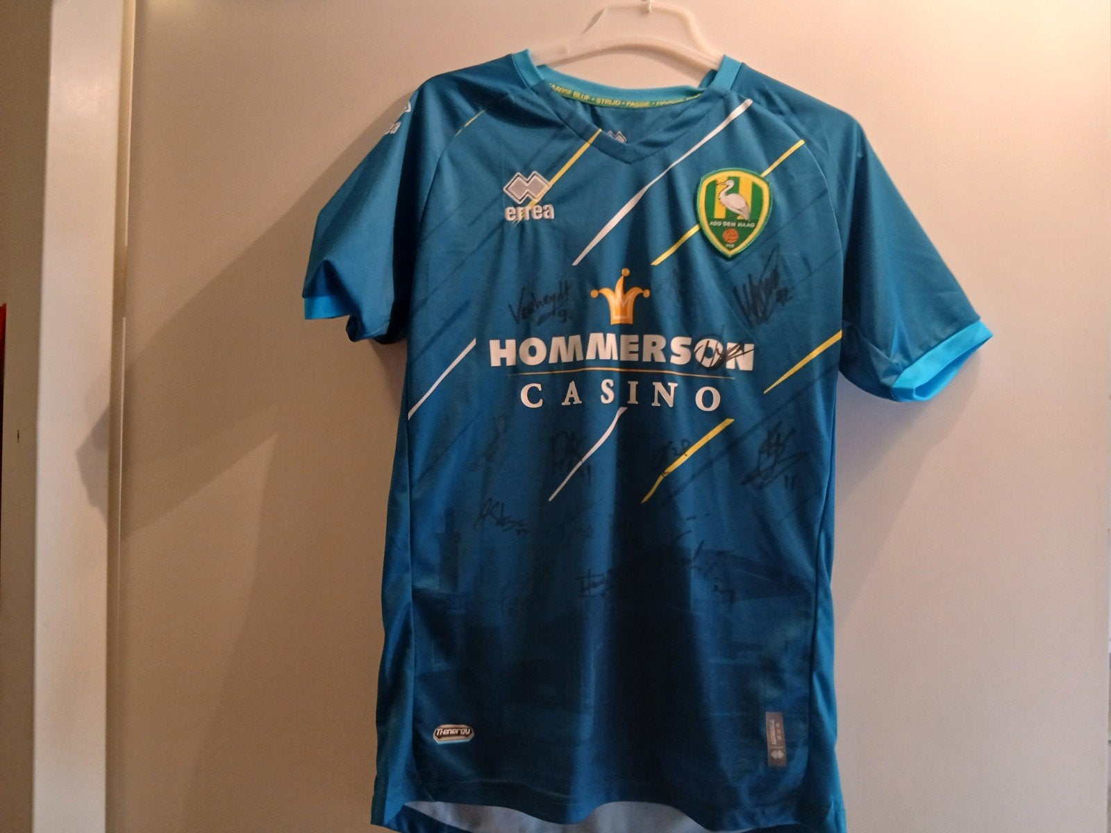 gesigneerd ADO shirt size M, Ophalen of Verzenden, Nieuw, Shirt