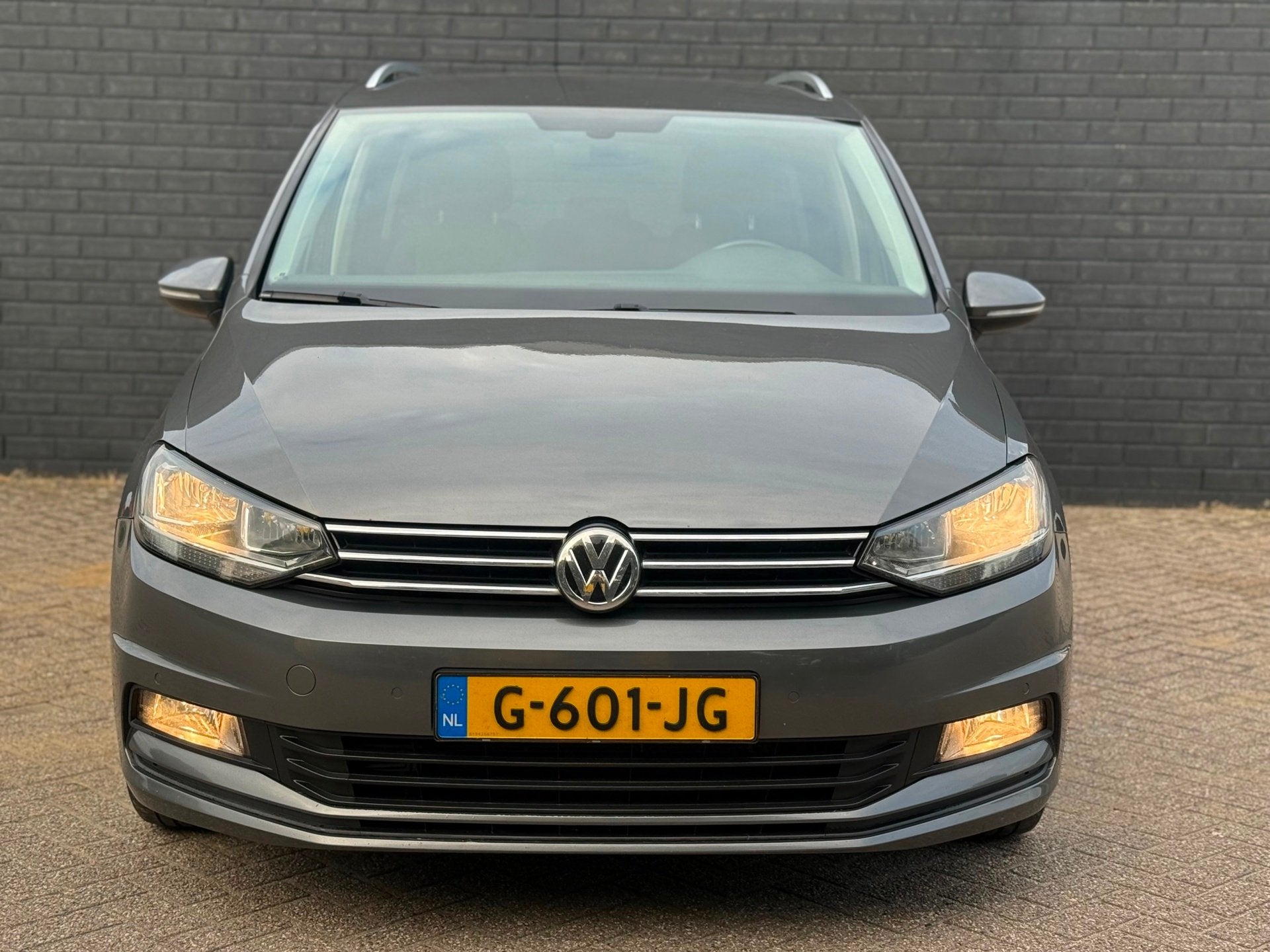 Volkswagen Touran 2.0 TDI 150PK Highline 7persoons ECC Airco, Auto's, Voorwielaandrijving, Dealer onderhouden, Stof, Euro 6