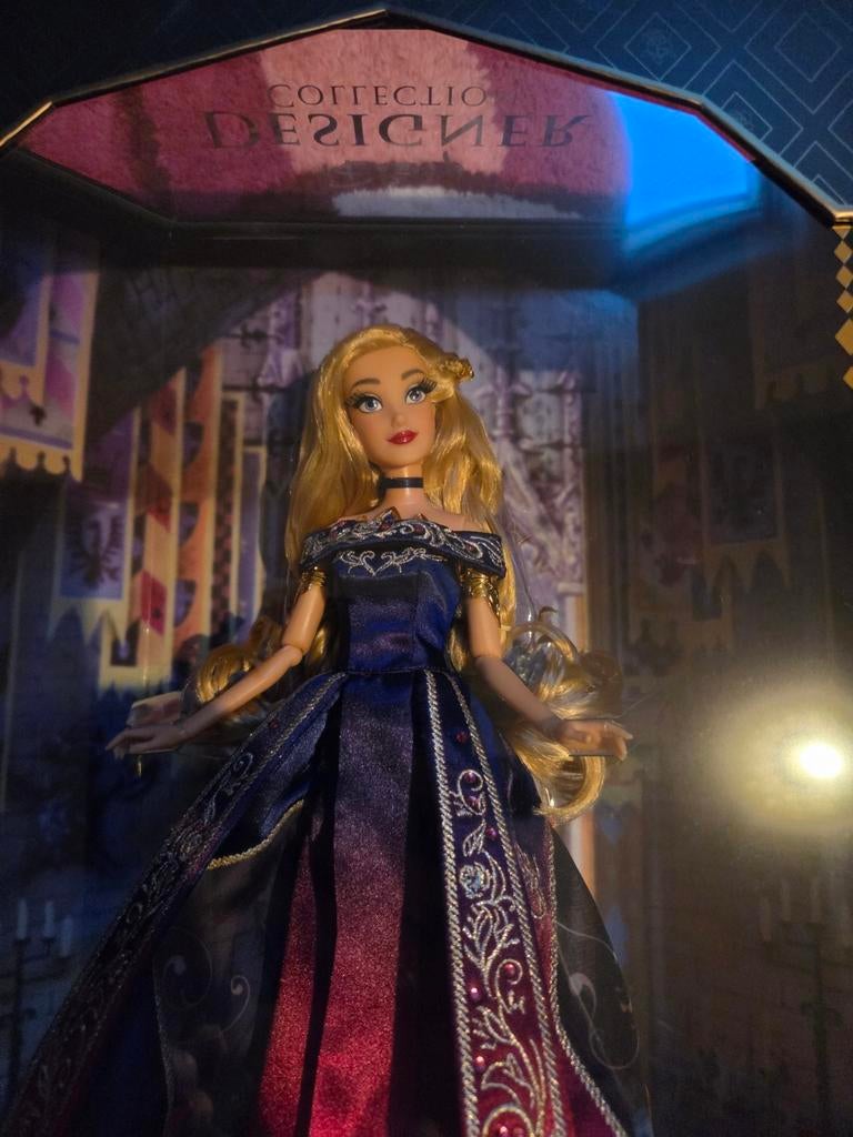 Disney store designer collection Aurora doll, Verzamelen, Ophalen of Verzenden, Sneeuwwitje of Doornroosje, Nieuw, Overige typen