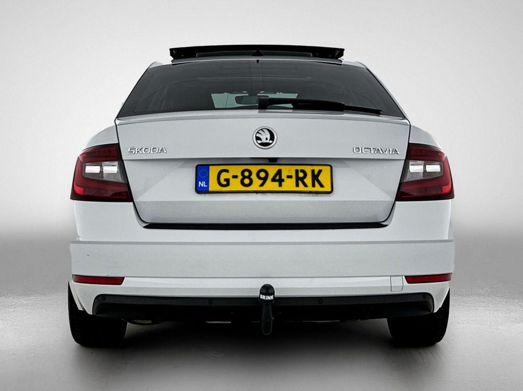 Skoda Octavia 1.5 TSI Greentech Style Business Automaat | Tr, Auto's, Skoda, 12 maanden, Gebruikt, Wit, Bedrijf