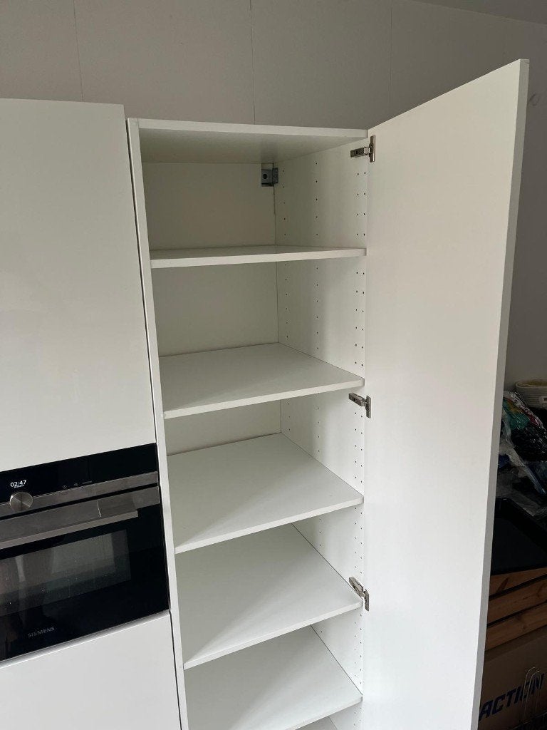 IKEA METOD Kitchen Cabinet (White 60x61x208cm), Huis en Inrichting, Ophalen, Clean modern simple, Met deur(en), 200 cm of meer
