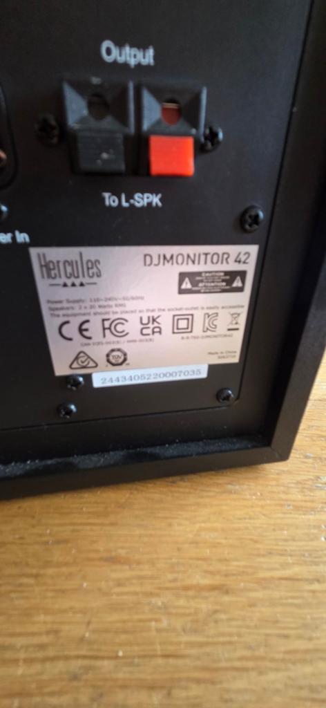 Hercules djmonitor 42 speakers, Ophalen, Zo goed als nieuw, Audio