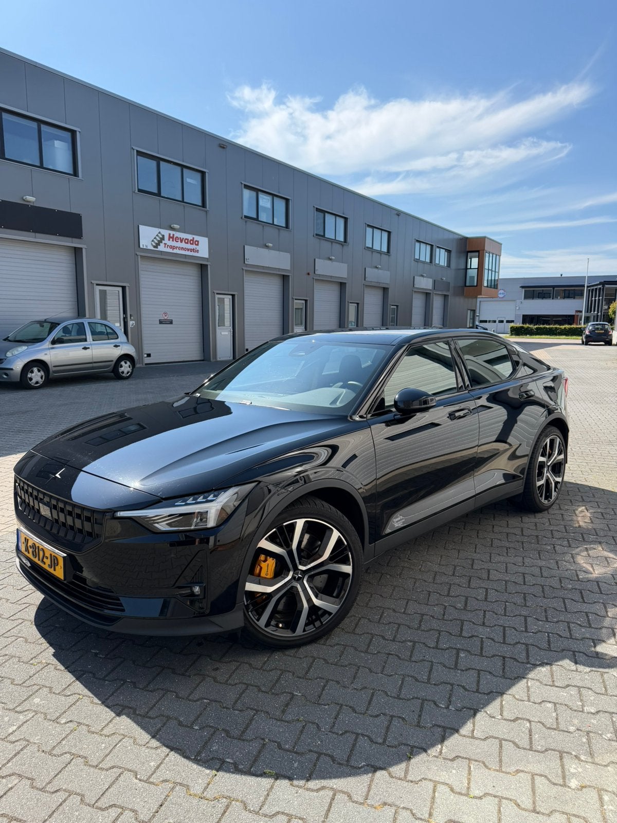 Polestar 2 performnce 300kW Long Range Dual Motor 408pk 2020, Automaat, Polestar 2, 110 €/maand, Zwart