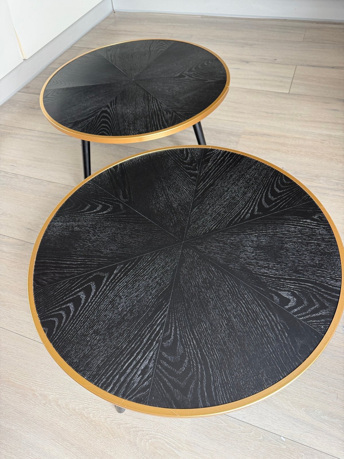 Set van 2 ronde salontafels - Zwart met goud, Overige materialen, Gebruikt, 50 tot 100 cm, Rond