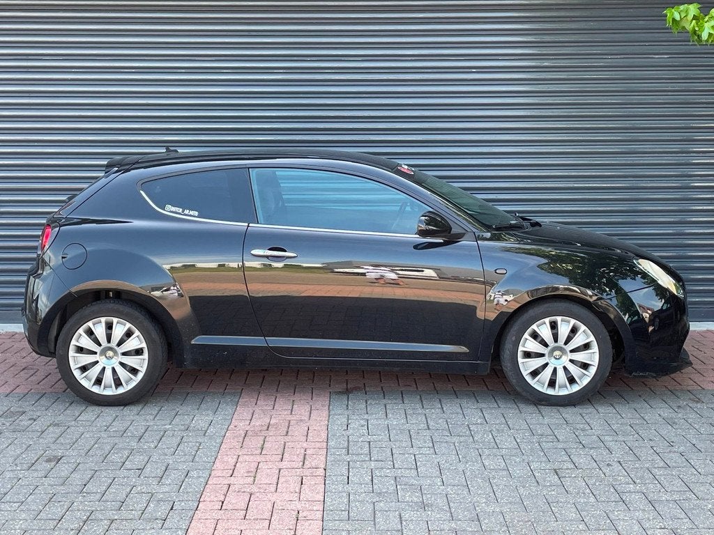 Alfa Romeo MiTo 1.3 JTDm ECO Distinctive Leder | Navi | Pdc, Auto's, Alfa Romeo, Voorwielaandrijving, Euro 5, Gebruikt, Zwart